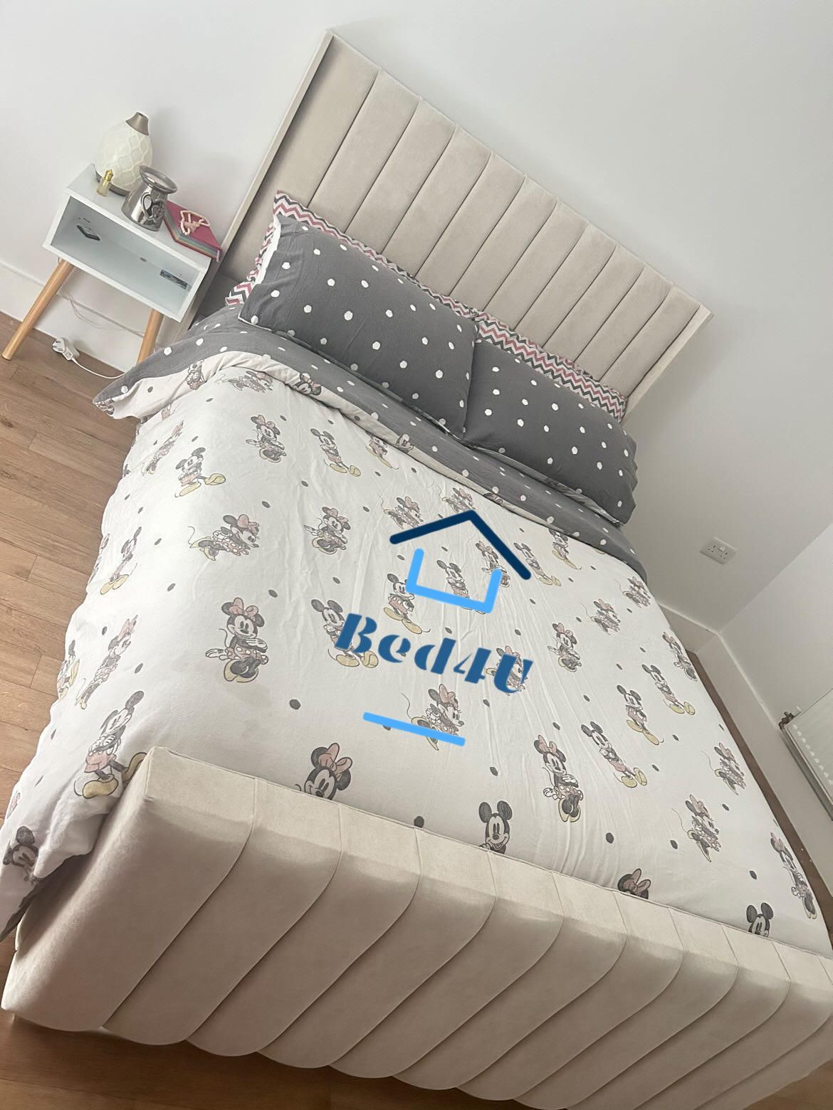 Celine Bed