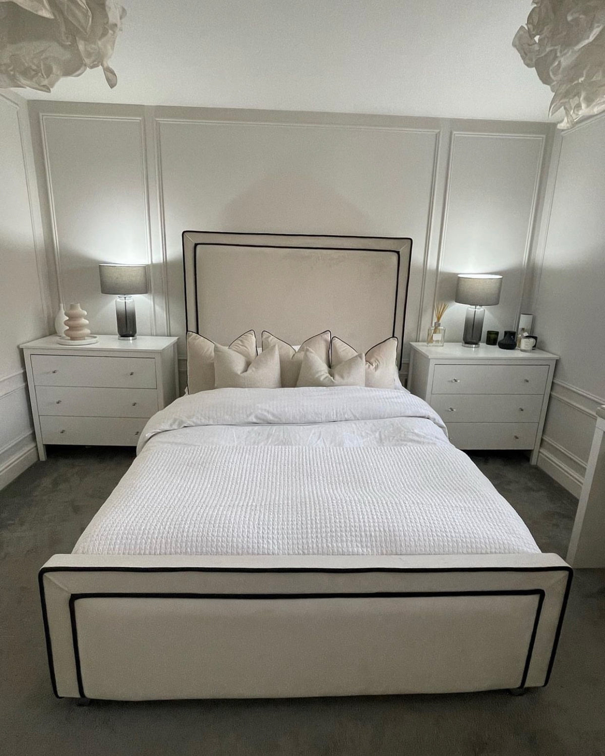 STRIP BED