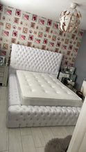 Load image into Gallery viewer, Ambassador Windermere Bed