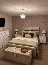 Load image into Gallery viewer, NEW Chesterfield Bed
