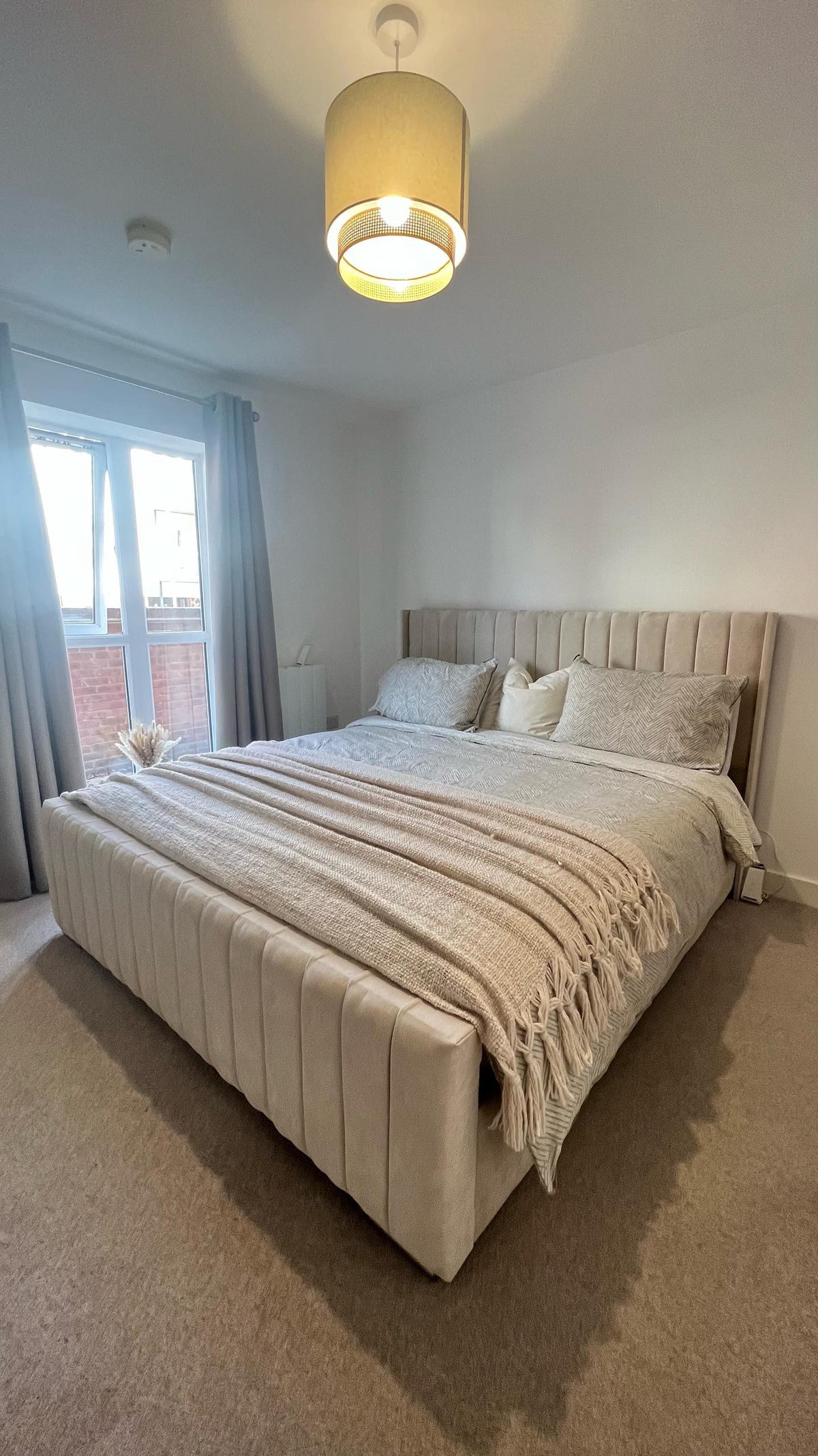 Celine Bed