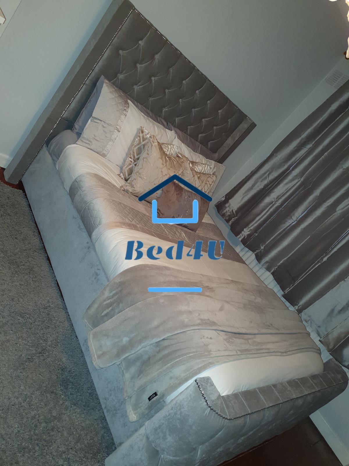 Shaf Bed with Curved Footboard
